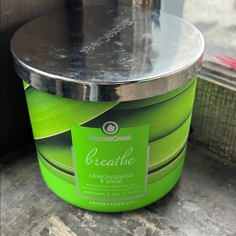 Goose Creek Green Lemongrass & Sage Candle